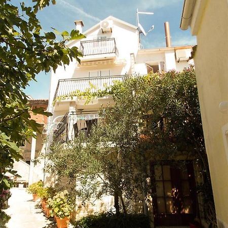 Apartments Frane (Adults Only) Novalja Ruang foto