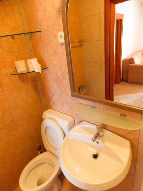 Apartments Frane (Adults Only) Novalja Ruang foto